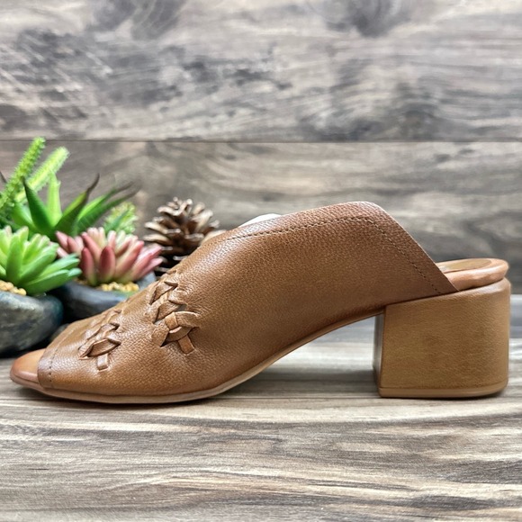 NIB Miz Mooz Briar 38 7.5-8 Whipstitch Leather Heeled Slide Sandal Brandy Brown - Picture 5 of 12